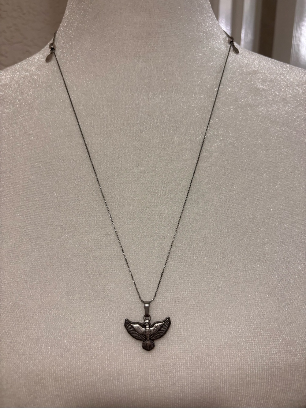 Alex and Ani Silver Dove Pendant Necklace adjustable.